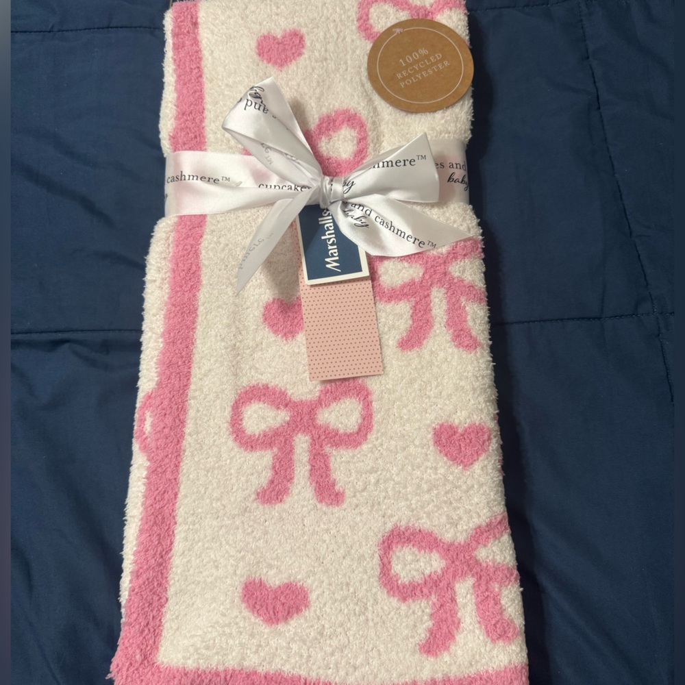 Cupcakes & Cashmere Pink Bow Baby Blanket